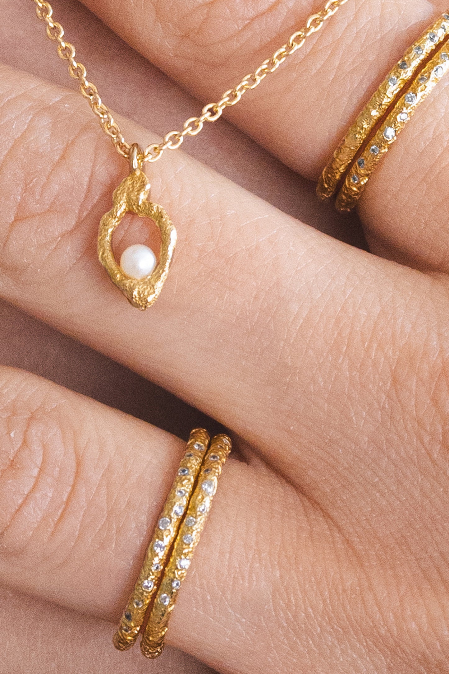 Artemis Ring