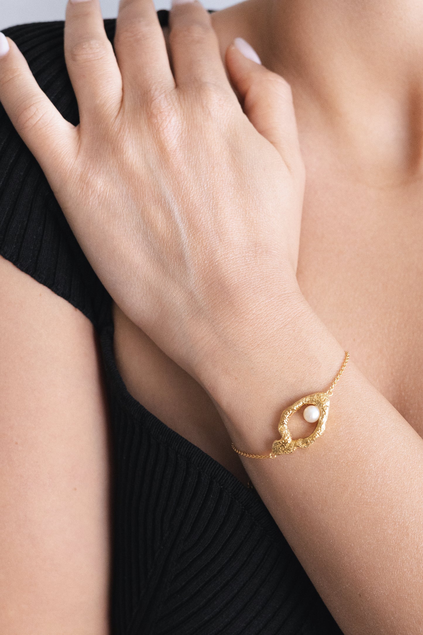 Aphrodite Braclet